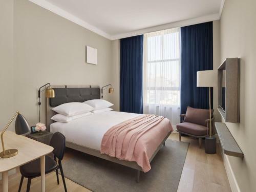 Hotel 11 Howard By Suiteness