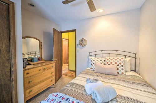 Pet-friendly Maplecrest Cabin Home With 2 Decks