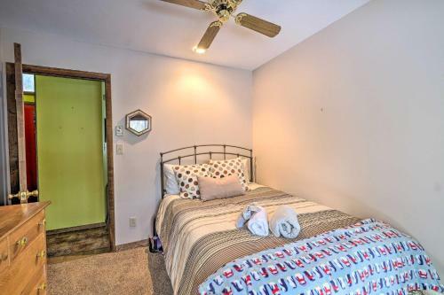 Pet-friendly Maplecrest Cabin Home With 2 Decks