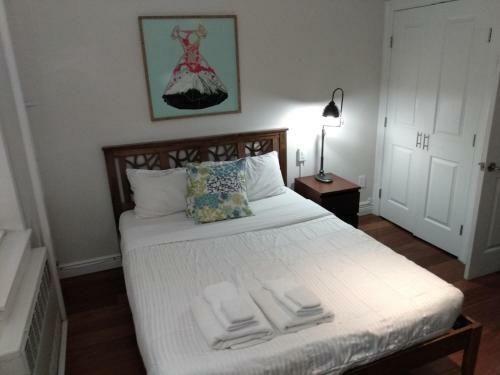 Large, Modern, Classy, Good For Families And Large Groups