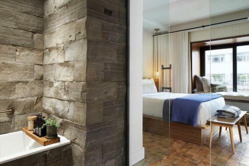 1 Hotel Central Park By Suiteness
