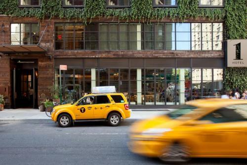1 Hotel Central Park By Suiteness