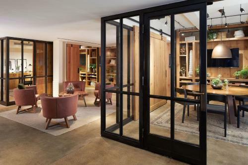 1 Hotel Central Park By Suiteness