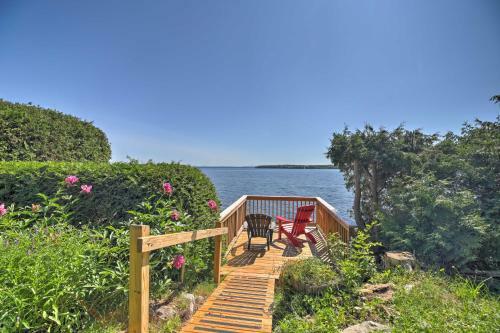 Plattsburgh Home With Deck On Lake Champlain
