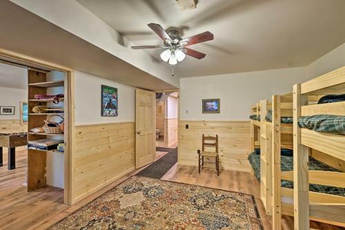 Thirteenth Lake Chalet With Deck, Walk To Water!