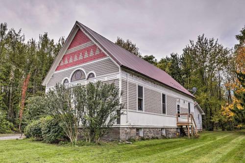 Unique Finger Lakes Home On Cayuga Wine Trail