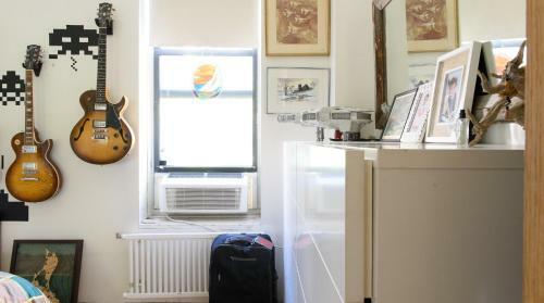 Apartamento Plum Guide - Three Guitars And A Keyboard