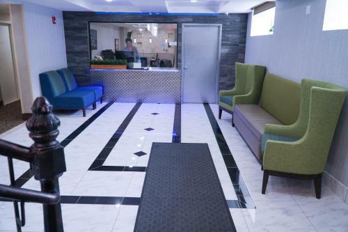 Hotel Mint Jfk Airport