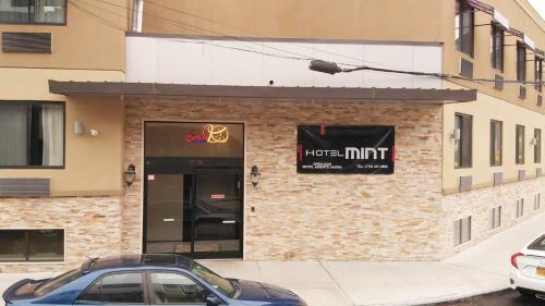 Hotel Mint Jfk Airport