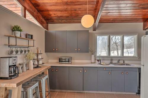 Renovated Cottage On Cayuga Lake Wine Trail