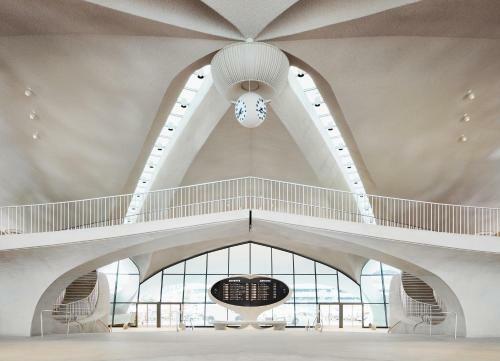 Twa Hotel At Jfk Airport