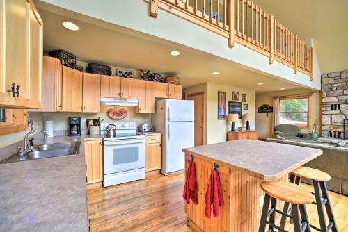 Adirondack Oasis Lake House With Dock And Deck!