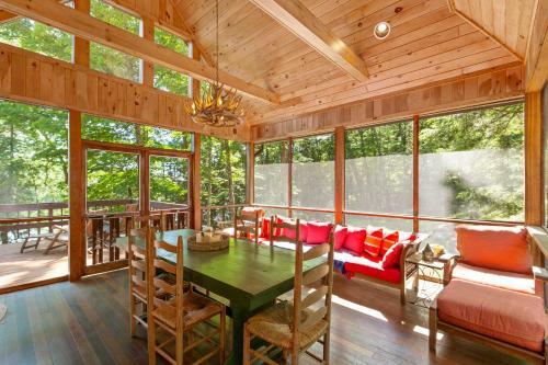 Adirondack Oasis Lake House With Dock And Deck!