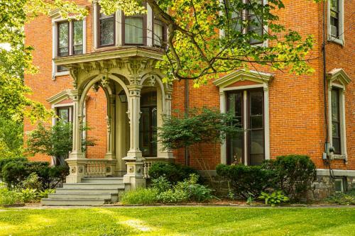 Bed & Breakfast Rosemont Inn