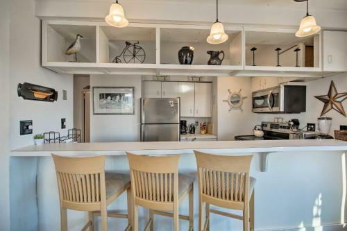 Waterfront Hamptons Home With Dock And Stunning Views!