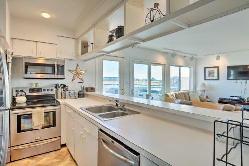 Waterfront Hamptons Home With Dock And Stunning Views!