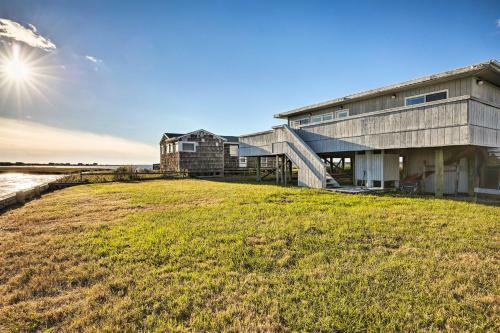Waterfront Hamptons Home With Dock And Stunning Views!