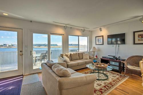 Waterfront Hamptons Home With Dock And Stunning Views!
