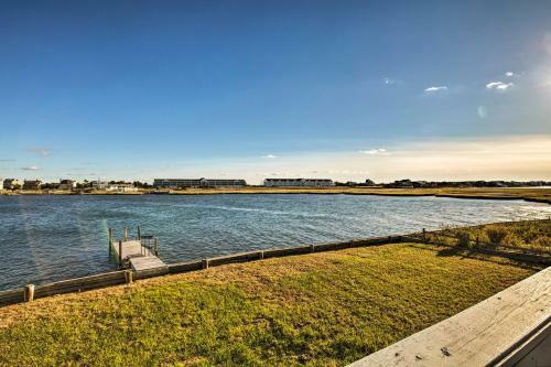Waterfront Hamptons Home With Dock And Stunning Views!
