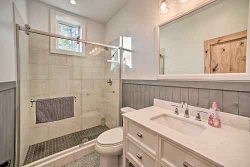 Luxury Home With Deck Explore The Catskill Mtns!