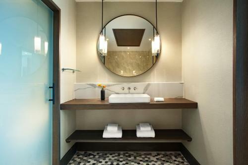 Kimpton - Hotel Arras, An Ihg Hotel
