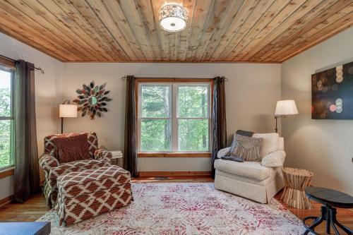Asheville Town Cabin Cabin