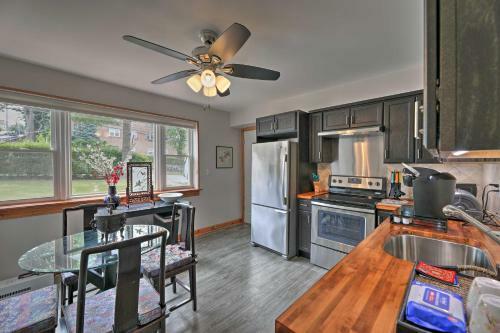 Bright And Airy Apartment With Balcony About 20 Mi To Nyc!