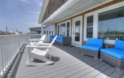 Captains Quarters
