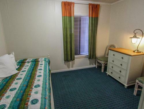 Beautiful Crystal Coast Apartments On Atlantic Beach