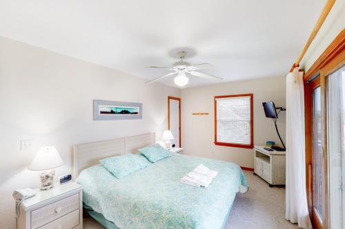 Carolina Beach Retreat #13-3
