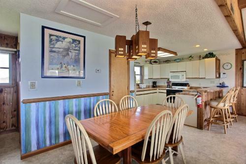 Lee's Loft #50-2