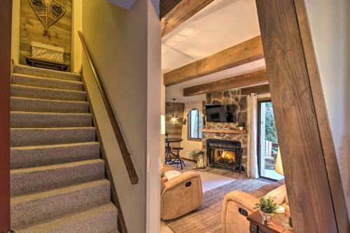 Apartamento Banner Elk Condo With Deck - 1 Mi To Sugar Mtn!