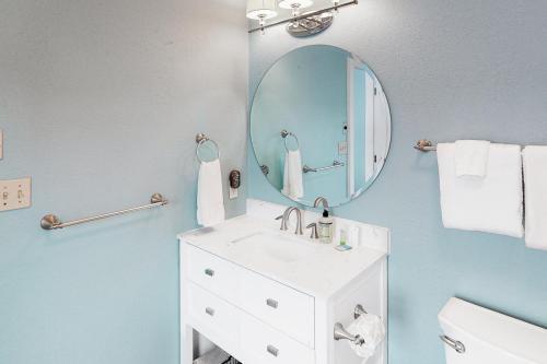 41057-2 Hwy 12 Islander Condo