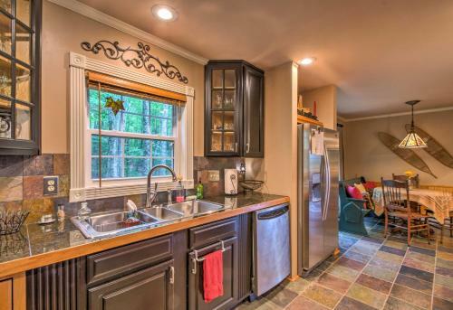 Beech Mountain Home With Mtn View - 3 Mi To Resort!