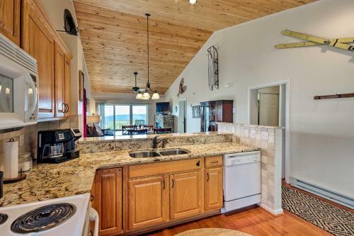 Apartamento Cozy Condo With Mountain Views - 2 Miles To Resort!