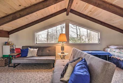 Beech Mountain Home With Deck - 3 Mins To Skiing