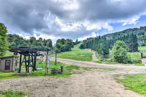 Apartamento Beech Mountain Ski Condo, With Private Balcony!