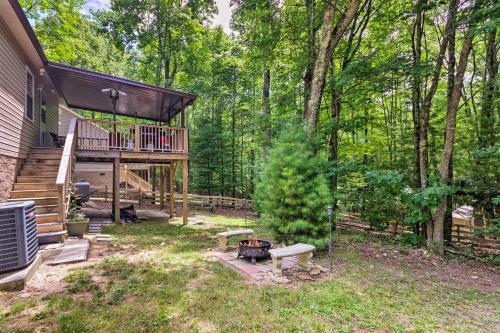 Cozy Home With Deck By Beech Mountain Skiing And Golf!