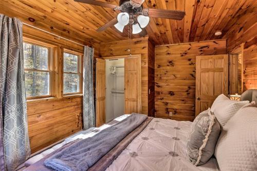 Beech Mountain Hideaway About 3 Miles To Ski Resort!