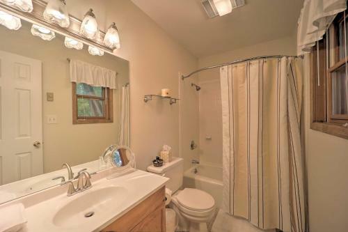 Beech Mountain Golf Course Home With Game Room!