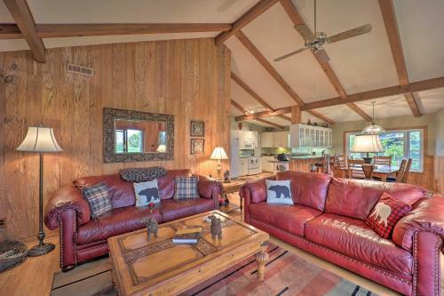 Beech Mountain Golf Course Home With Game Room!