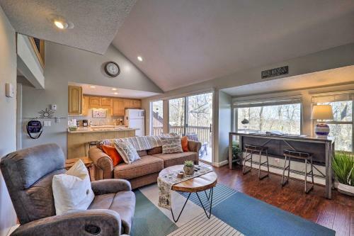 Townhome With Deck Less Than 1 Mi To Beech Mtn Resort!