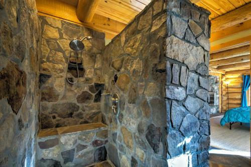 Upper Lodge Brevard Cabin On 80 Acres With Pool!