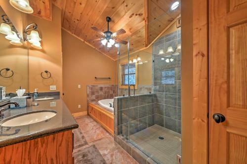 Upscale Serenity Now! Cabin Deck And Forest View