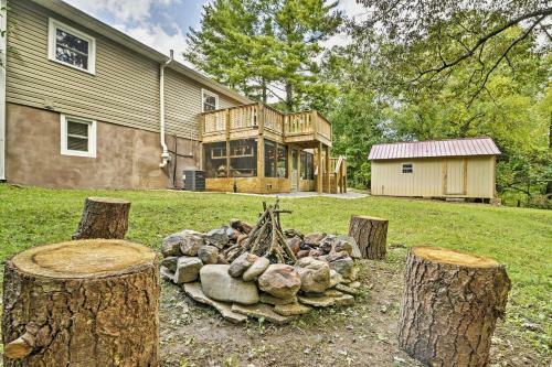 Fox Hollow Beautiful Black Mountain Apartment!
