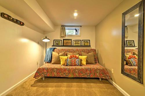 Fox Hollow Beautiful Black Mountain Apartment!