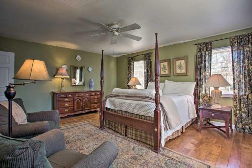 Historic Brevard Home With Deck, Walk Downtown!