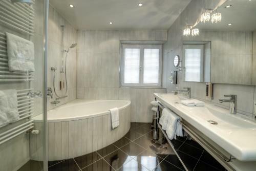 Superior Hotel Brigitte
