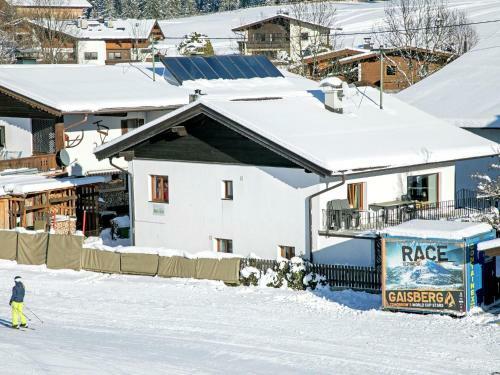 Spacious Chalet In Kirchberg With Mountain View