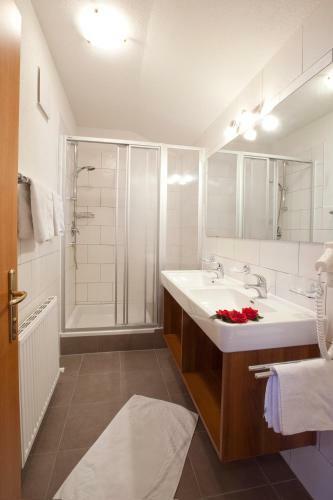 Apartamento Appartements Fliana Mathon